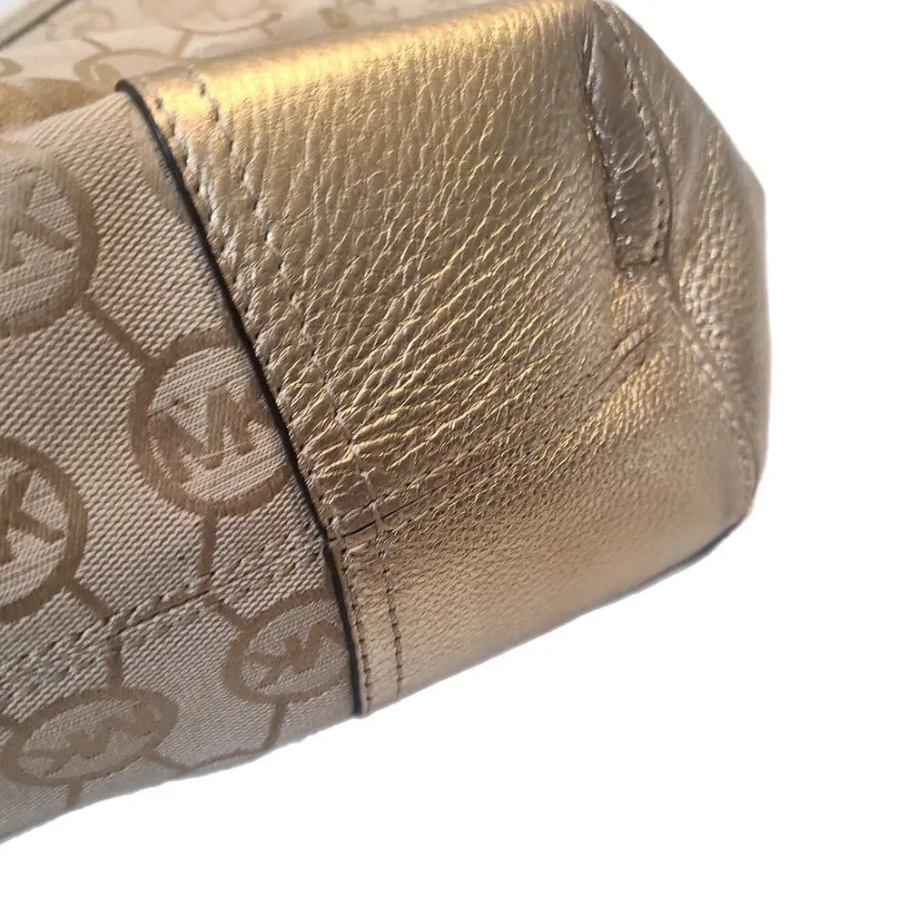 Michael Kors Signature MK Jet Set Khaki Canvas & Gold Leather Shoulder Bag VGUC